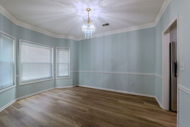 Building Photo - 3890 Cherry Ridge Walk