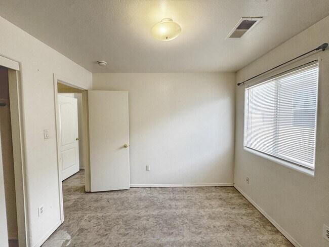 Building Photo - 2309 Iron Gate Trail SW