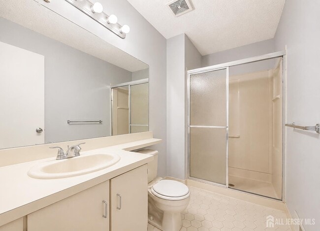 Building Photo - 482 Danbury Ln