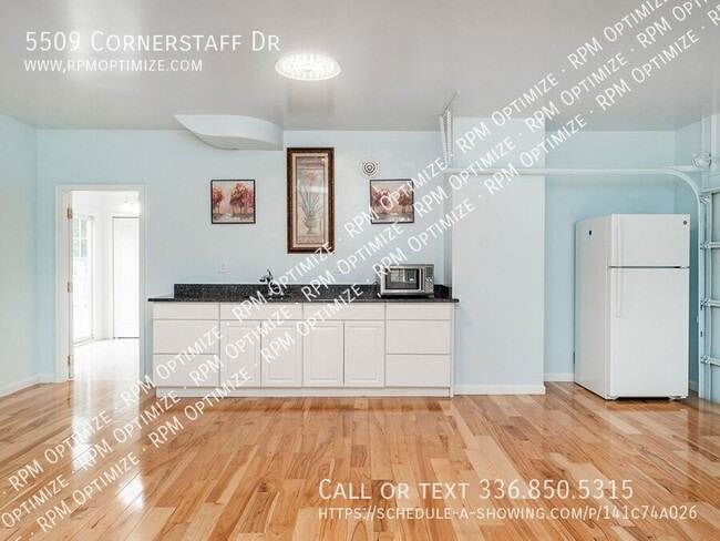 Building Photo - 5509 Cornerstaff Dr