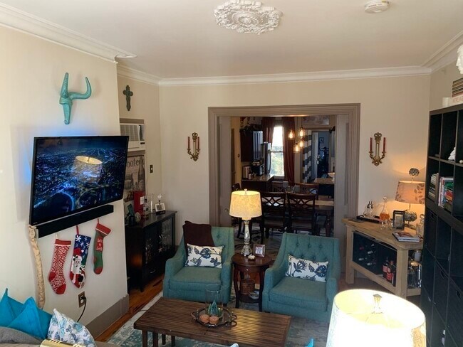 Building Photo - 138 Trenton St