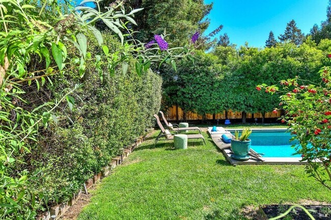 Building Photo - Stunning Four Bedroom Browns Valley Home f...