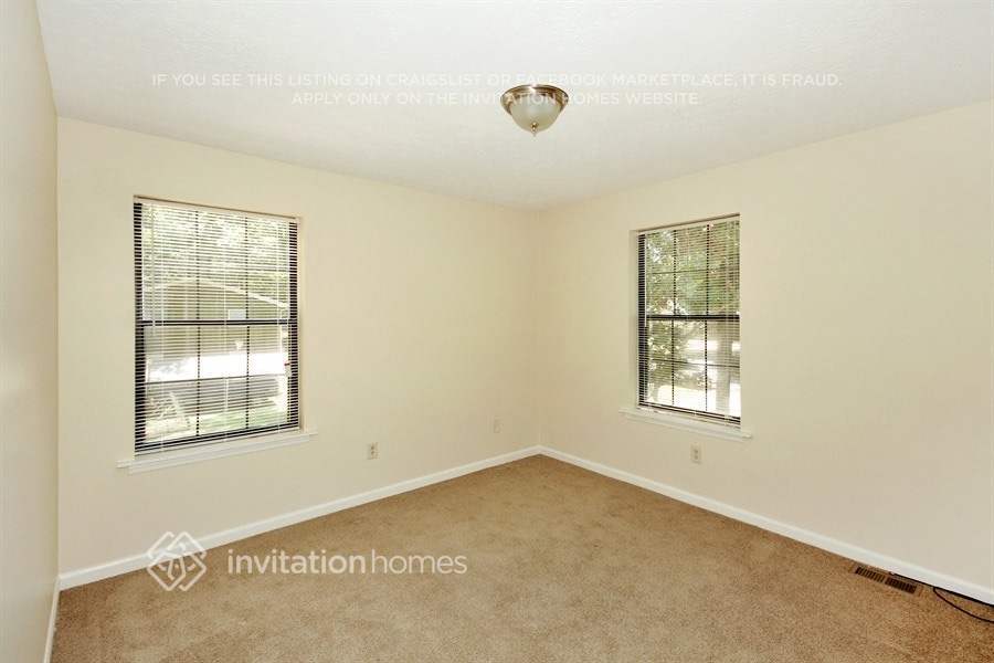 Building Photo - 4091 Oak Stone Dr