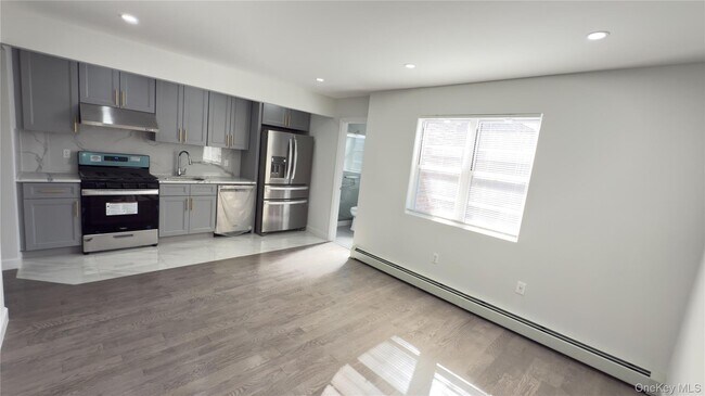 Building Photo - 175-02 Jewel Ave