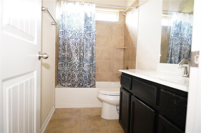 Building Photo - 9526 Bonbrook Bend Ln
