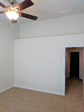 Building Photo - 732 Vista Verde Heights