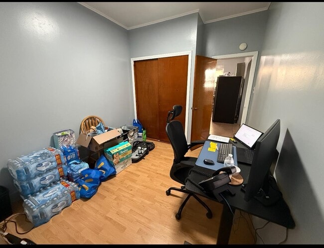 Building Photo - 82 W 27th St