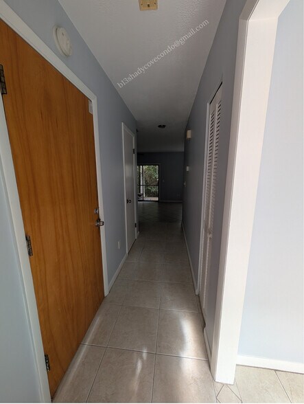 Building Photo - 5568 La Moya Ave