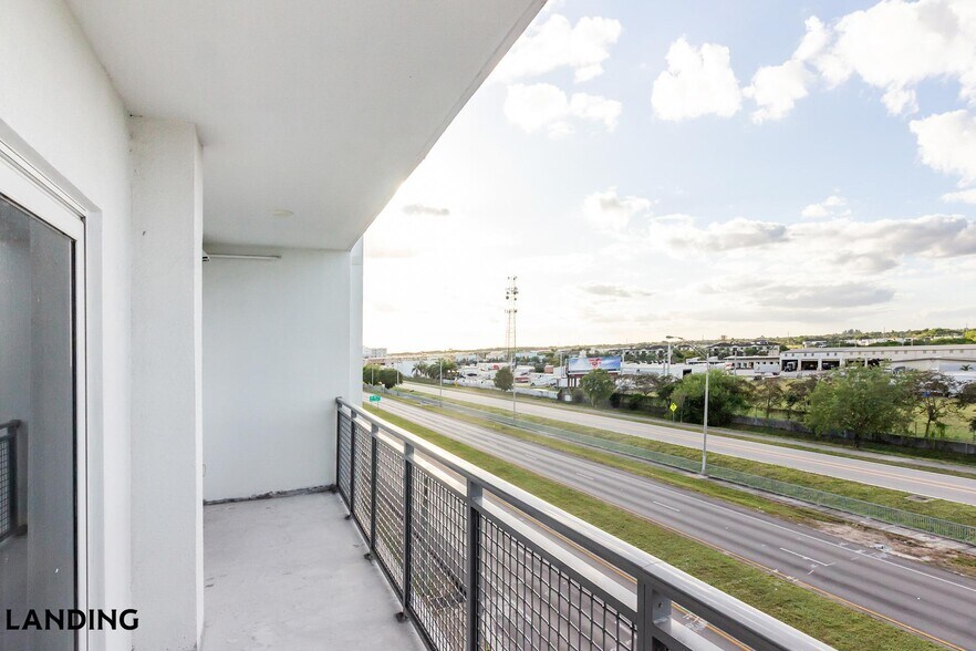 Building Photo - 25850 SW 140th Ct