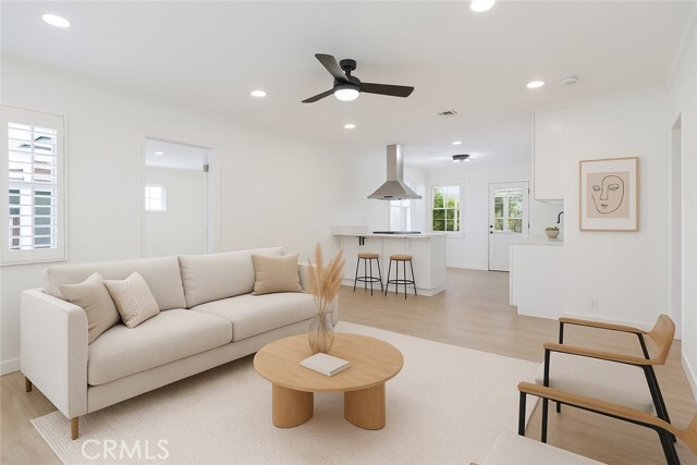 Building Photo - 8108 Lemona Ave