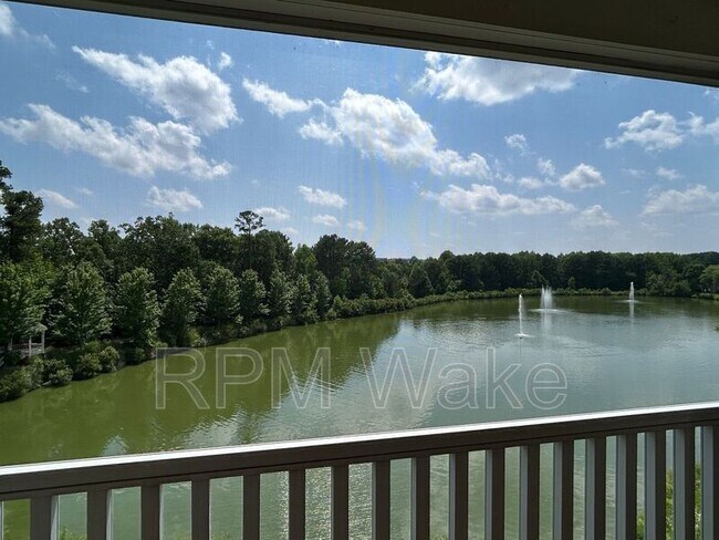 Building Photo - 10411 Rosegate Ct
