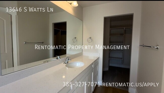 Building Photo - 13646 S Watts Ln