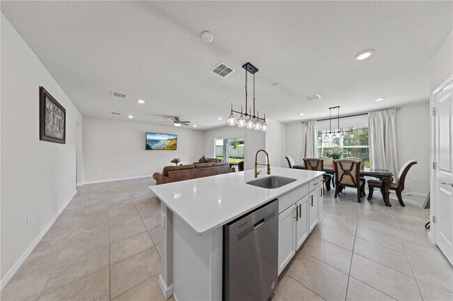 Building Photo - 1667 Delightful Dr