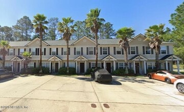 Building Photo - 1915 Lago Del Sur Drive