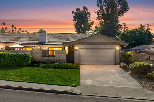 Primary Photo - 2718 Nectarine Ave