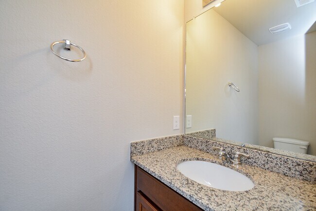 Building Photo - 23410 Briarstone Hbr Trl