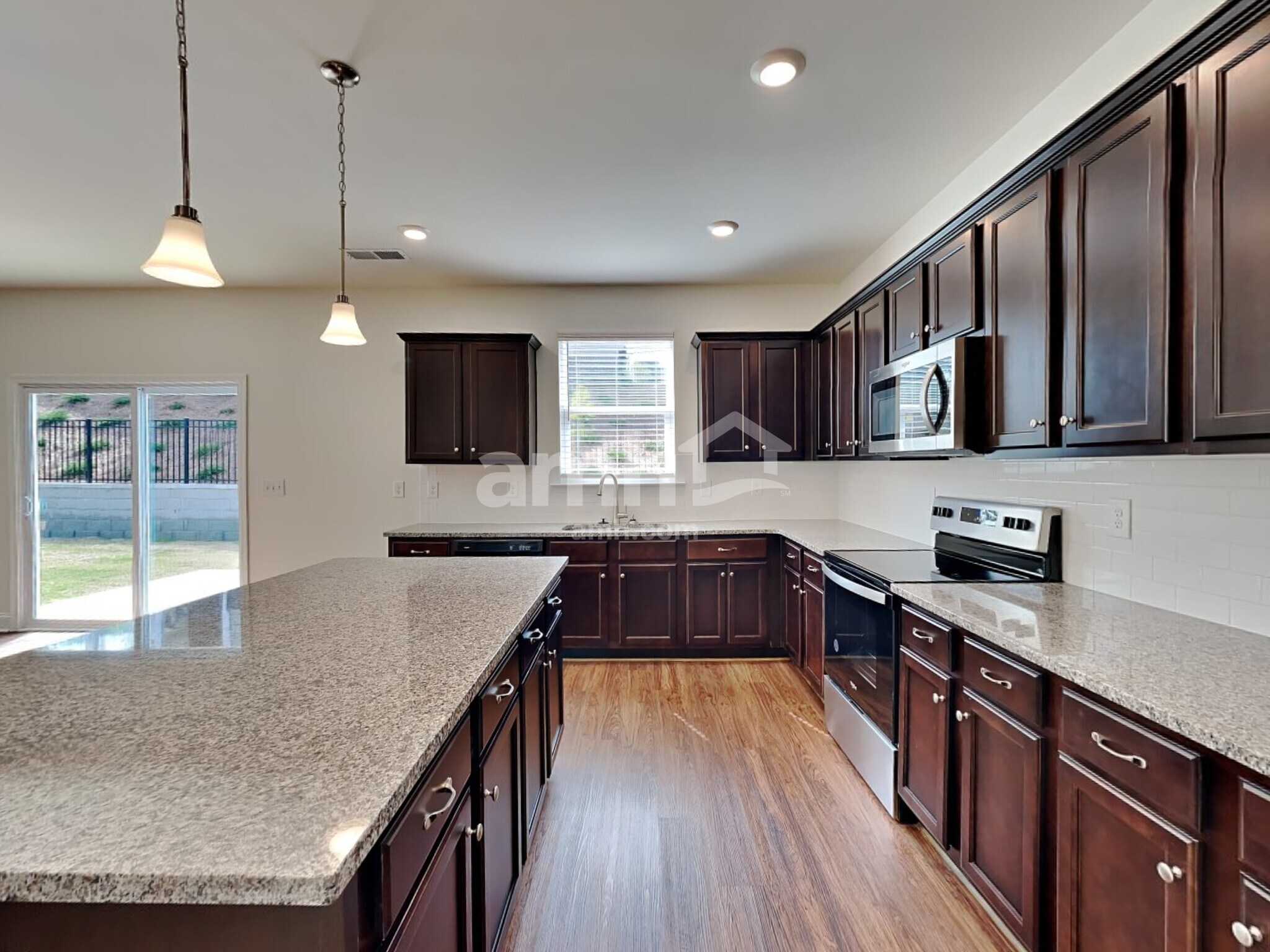 Building Photo - 1329 Ashlyn Ct