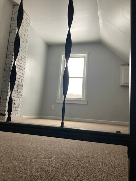 Building Photo - 55 High St