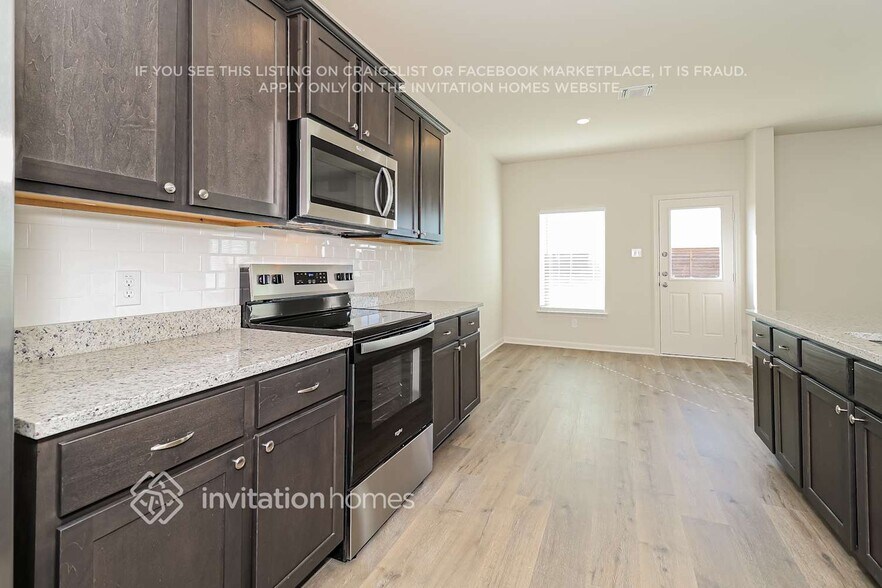 Building Photo - 1325 Wind Drift Wy