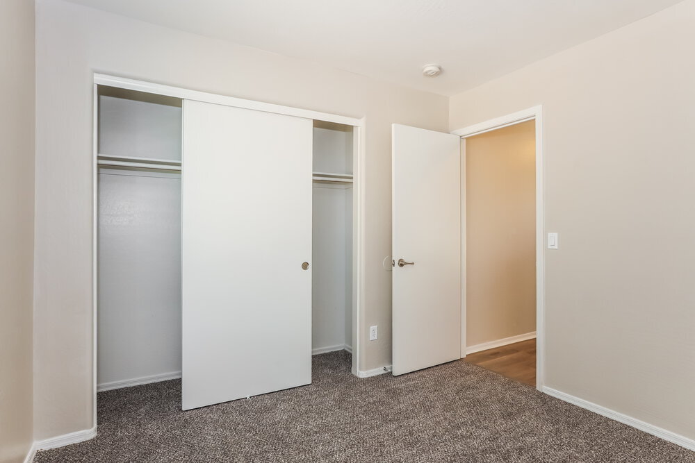 Building Photo - 2018 W Alta Vista Rd