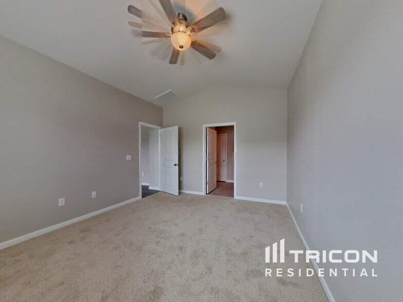 Building Photo - 415 Swift Creek Farm Ln