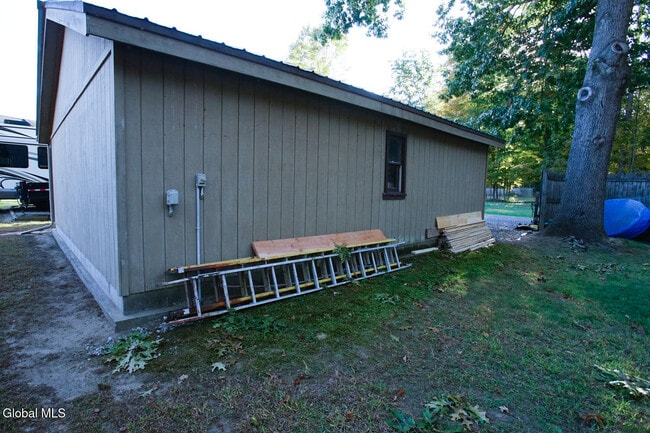 Building Photo - 48 Smith Bridge Rd