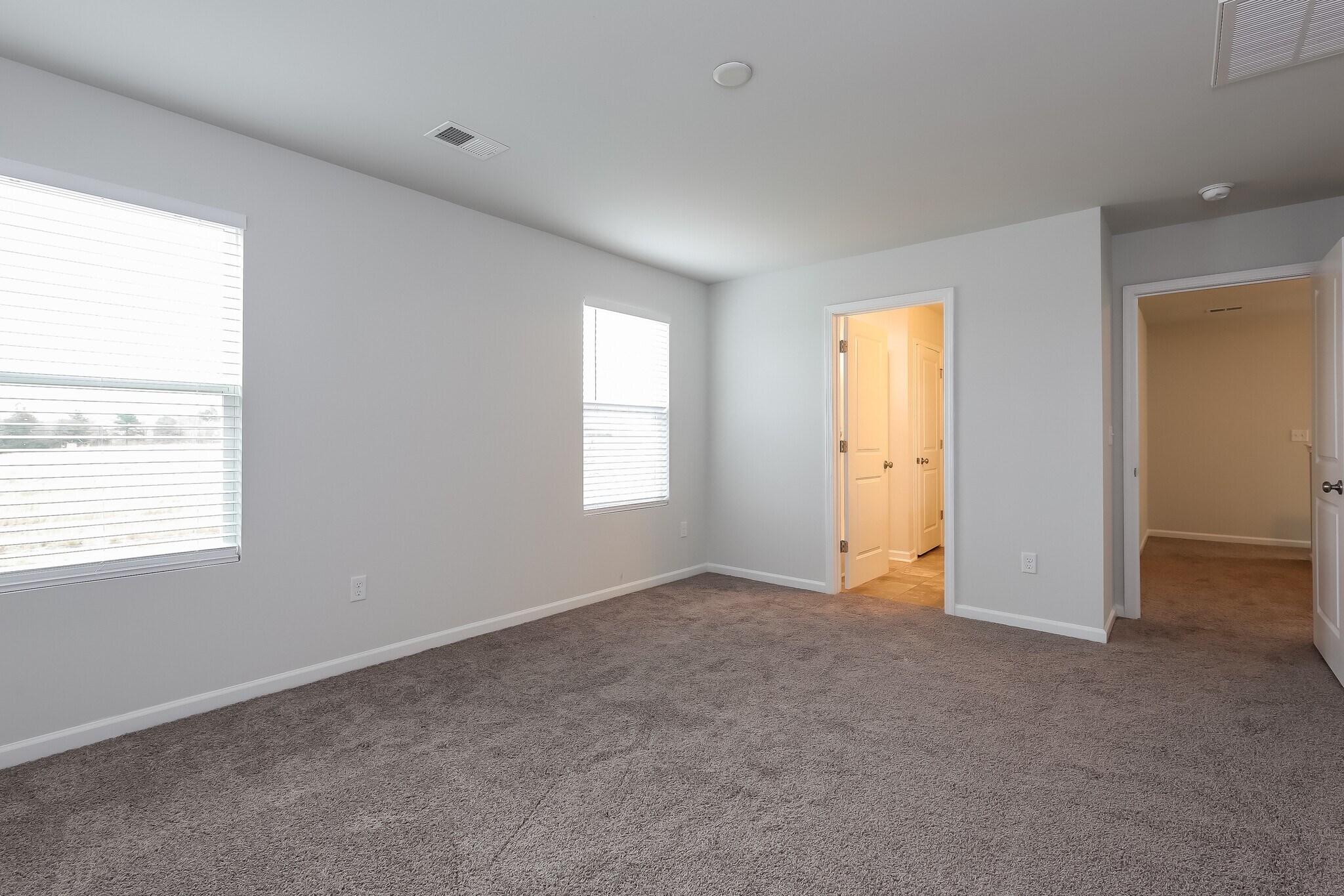 Building Photo - 346 Elevation Ct