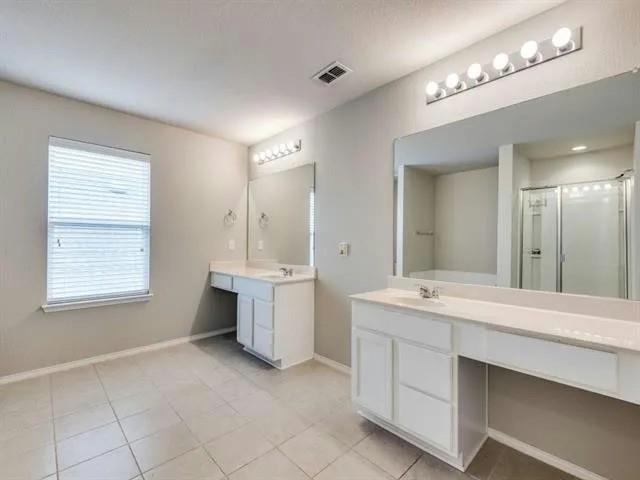 Building Photo - 6009 Myers Ct