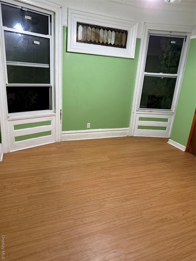 Primary Photo - 1632 St Peters Ave