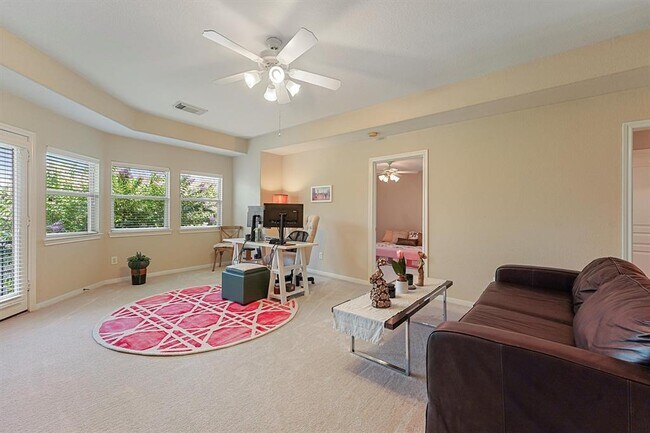 Building Photo - 6335 Concho Bay Dr