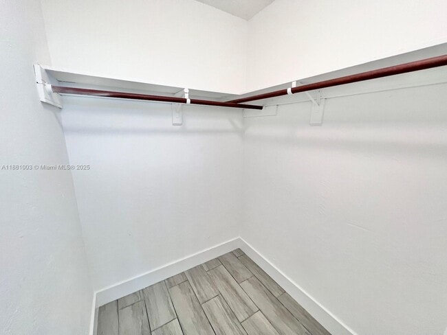 Building Photo - 7290 SW 34th Street Rd