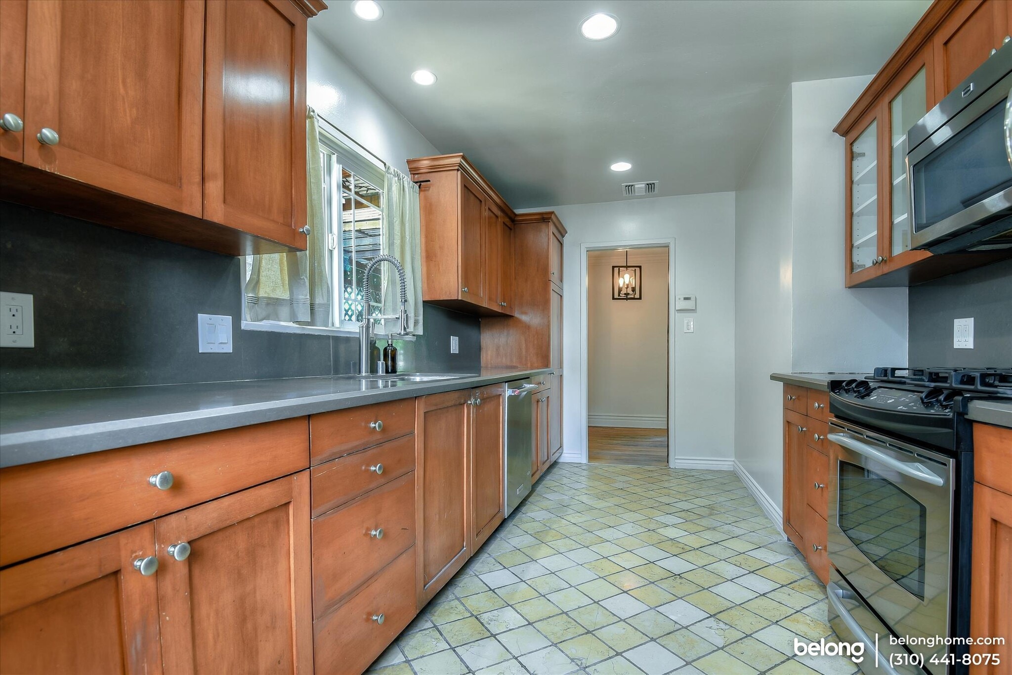 Building Photo - 11386 Tenino Ave