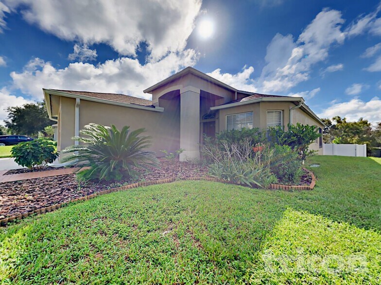 Building Photo - 13386 Teaberry Ln