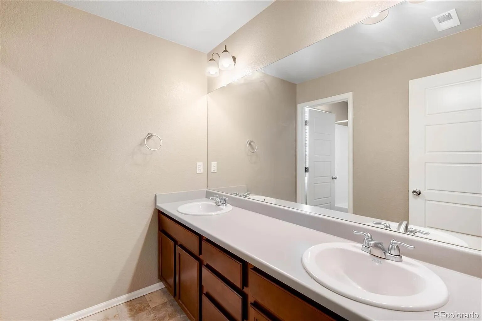 Building Photo - 1339 Sidewinder Cir