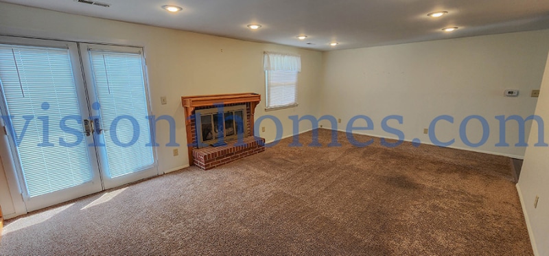 Building Photo - 2965 W Market St