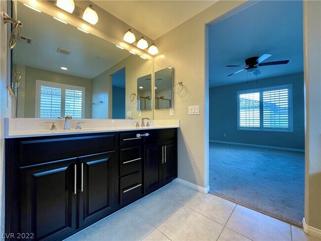 Building Photo - 354 Mezzaforte St