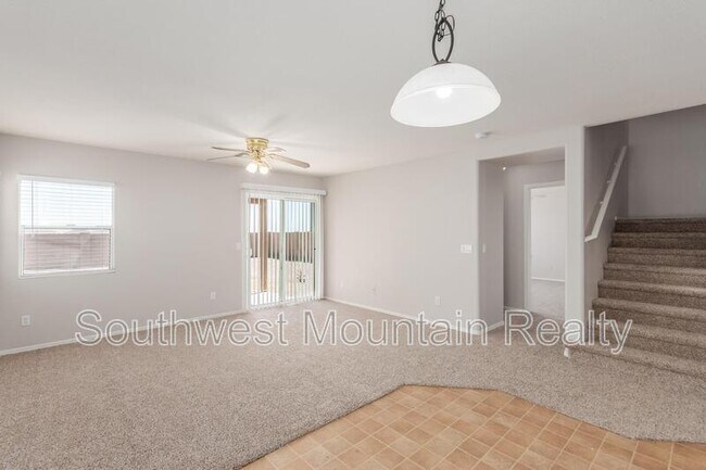 Building Photo - 5179 E Silverbell Rd