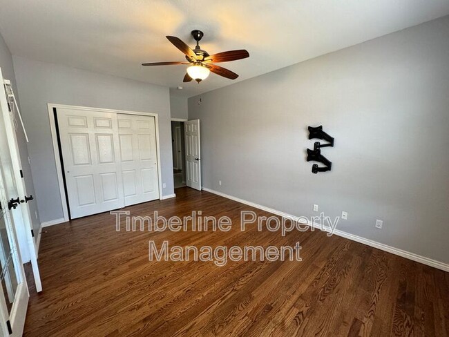 Building Photo - 1360 Almagre Peak Dr