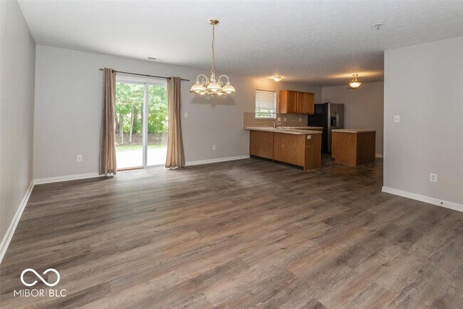 Building Photo - 10686 Trailwood Dr