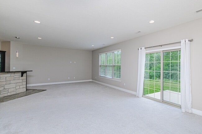 Building Photo - 5200 Shoal Creek Ct