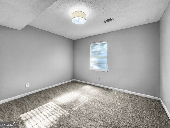 Building Photo - 201 Old Mill Trail SW