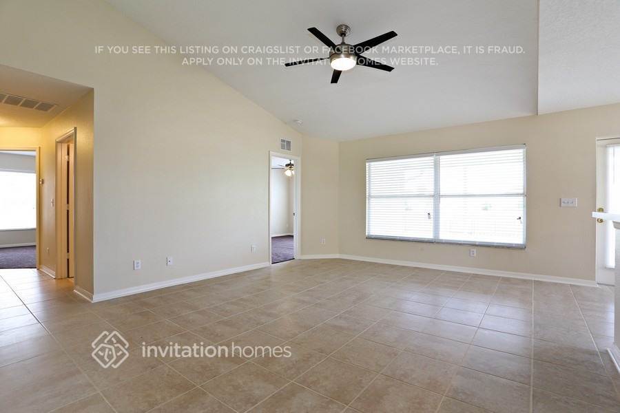 Building Photo - 4207 Donnington Dr