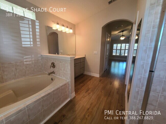 Building Photo - 117 Pine Shade Ct