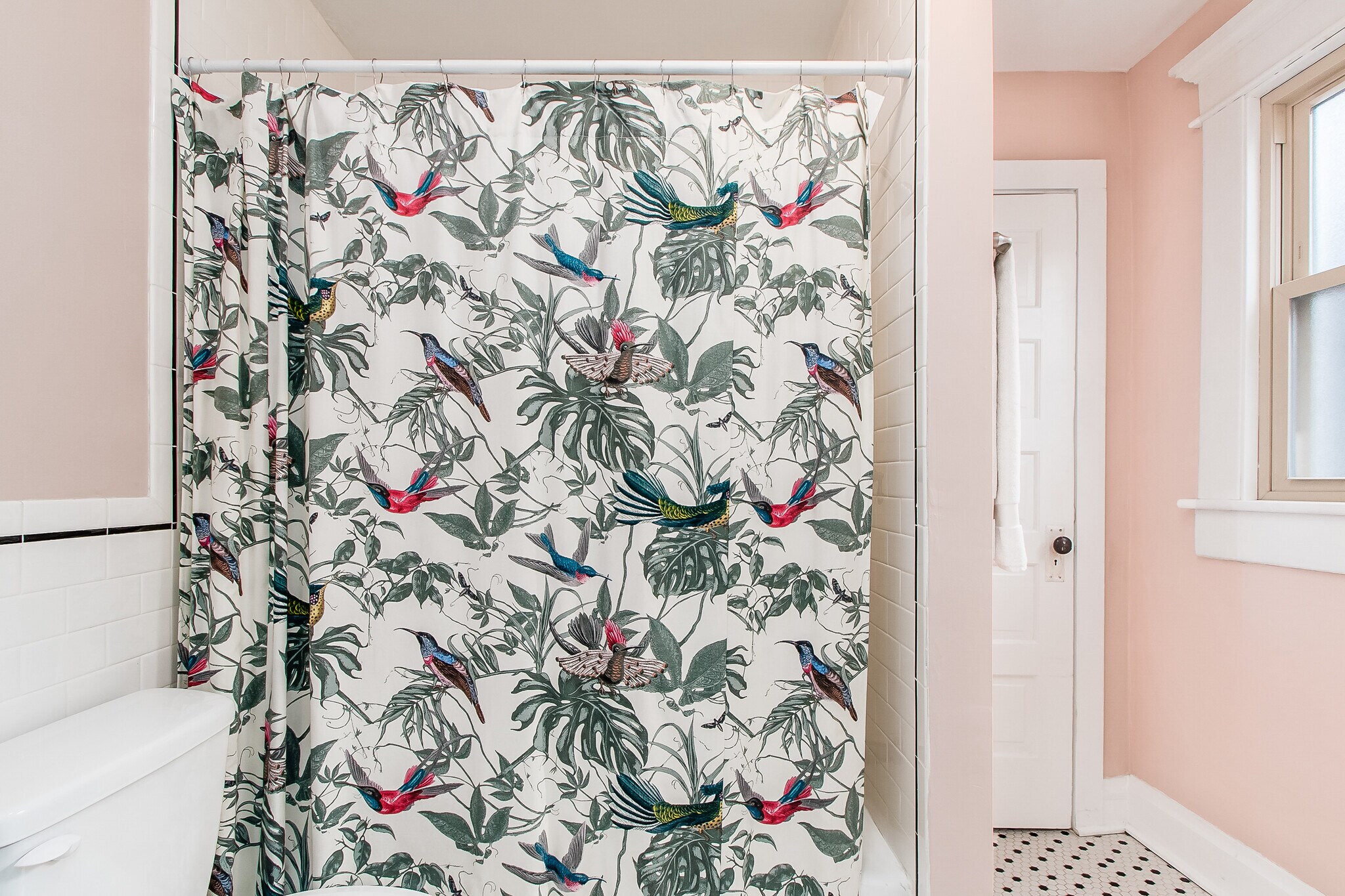 Full bathroom, second floor - 234 E 7th Ave