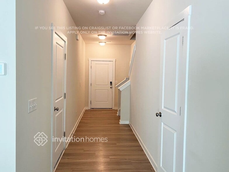 Building Photo - 3015 Ayana Dr