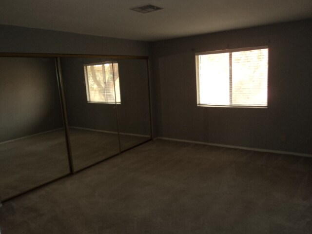 Building Photo - 930 Mesquite Springs Dr