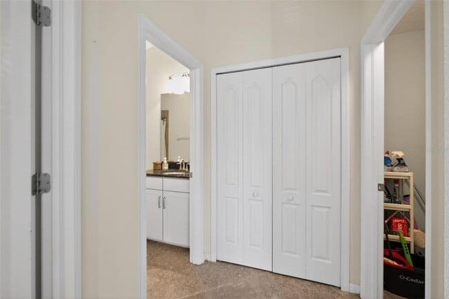 Building Photo - 7001 Interbay Blvd