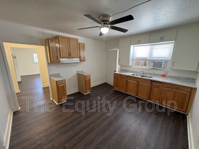 Building Photo - 10596 Ave 344