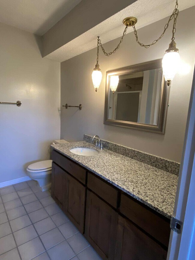 Building Photo - 13759 Turnberry Ln