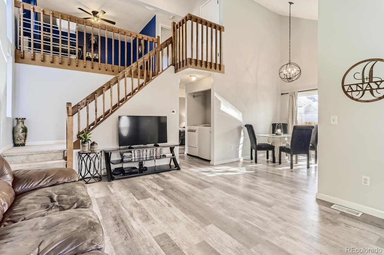 Building Photo - 4636 S Buckley Way